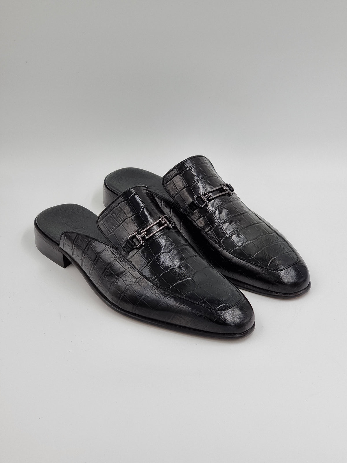 Black Buckle Half-Shoes