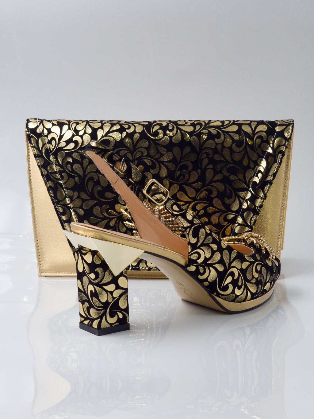 Gold/Black Bloom High