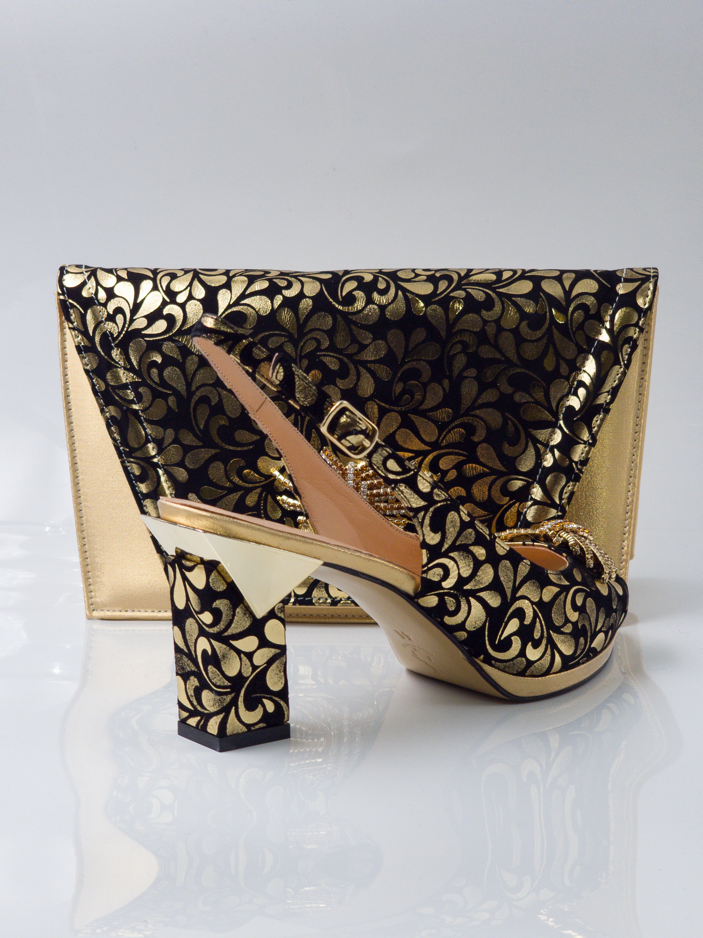 Gold/Black Bloom High