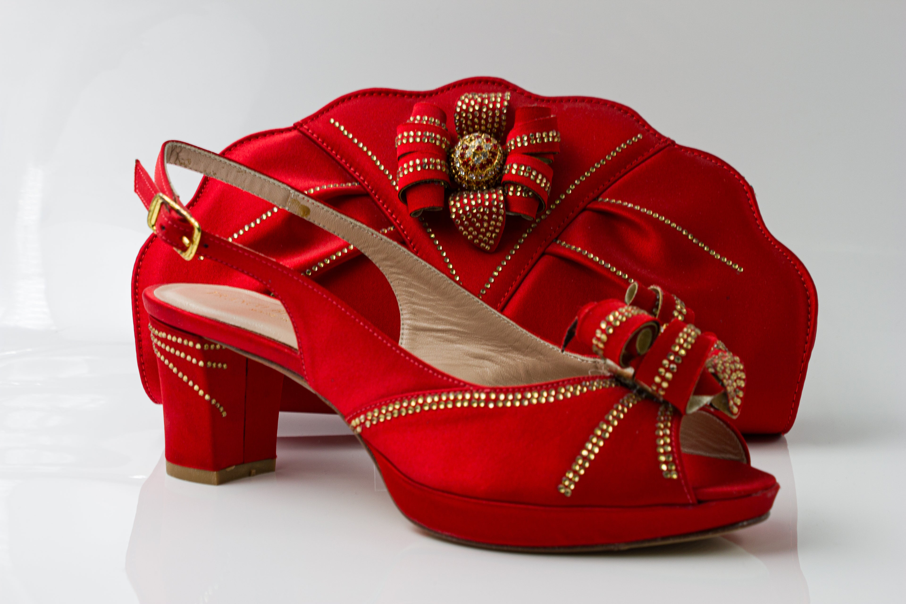 Red Flower Stoned Set