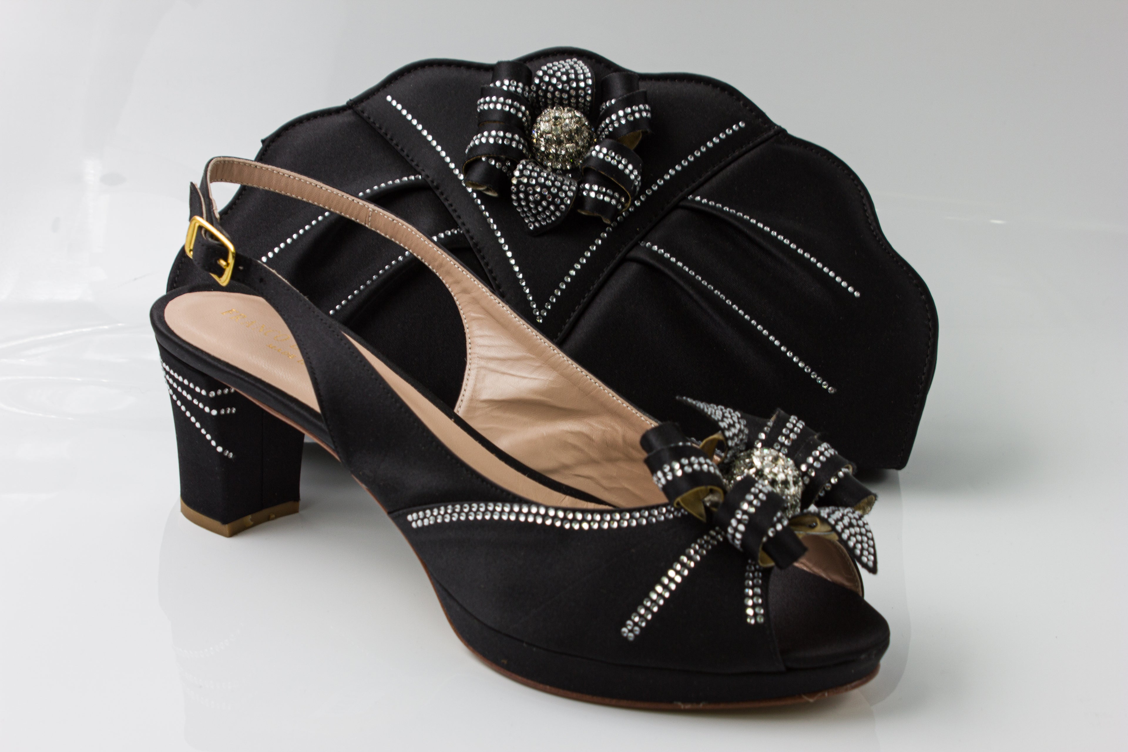 Black Flower Stoned Set