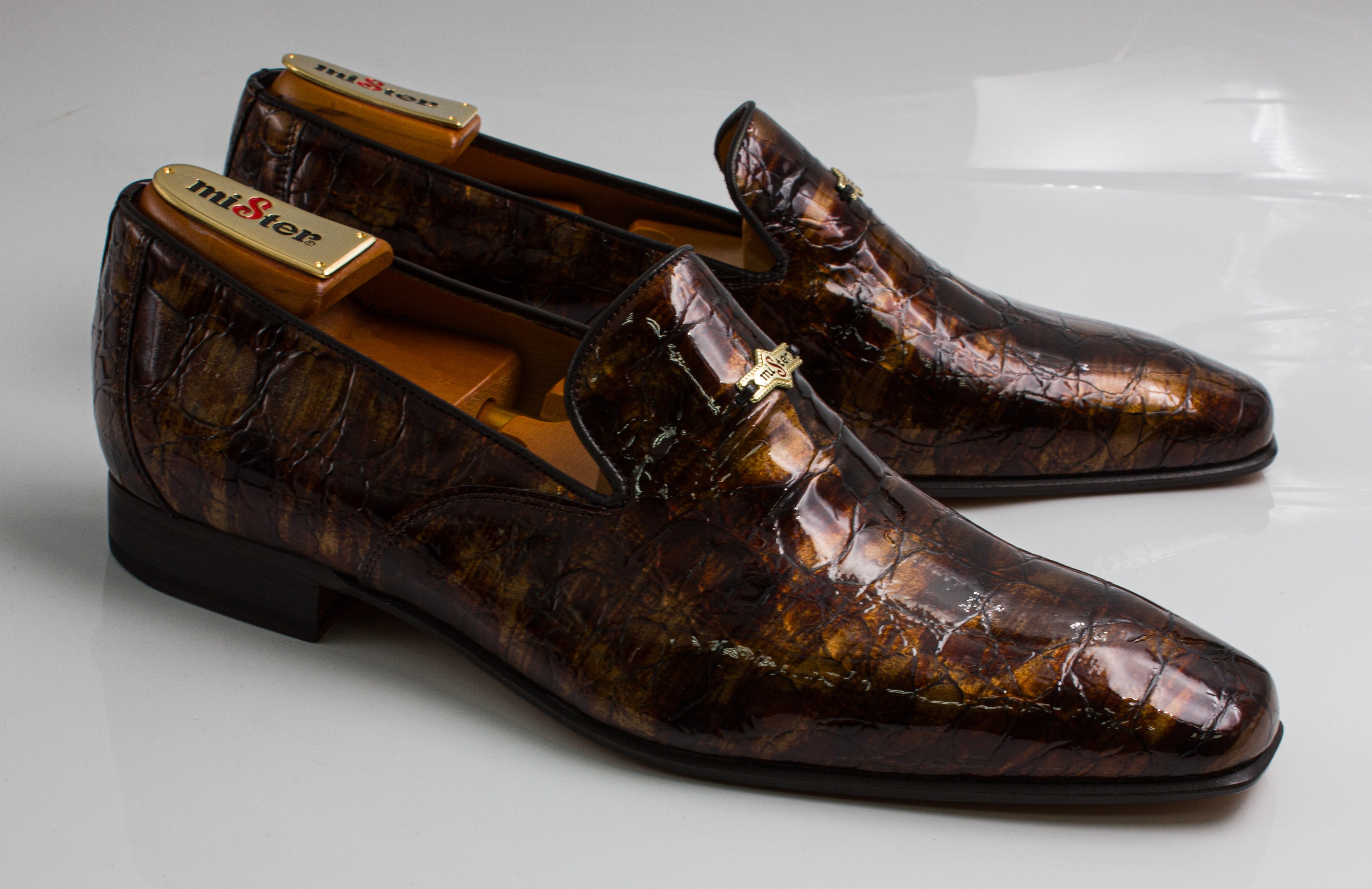 Chocolate Patent Croc