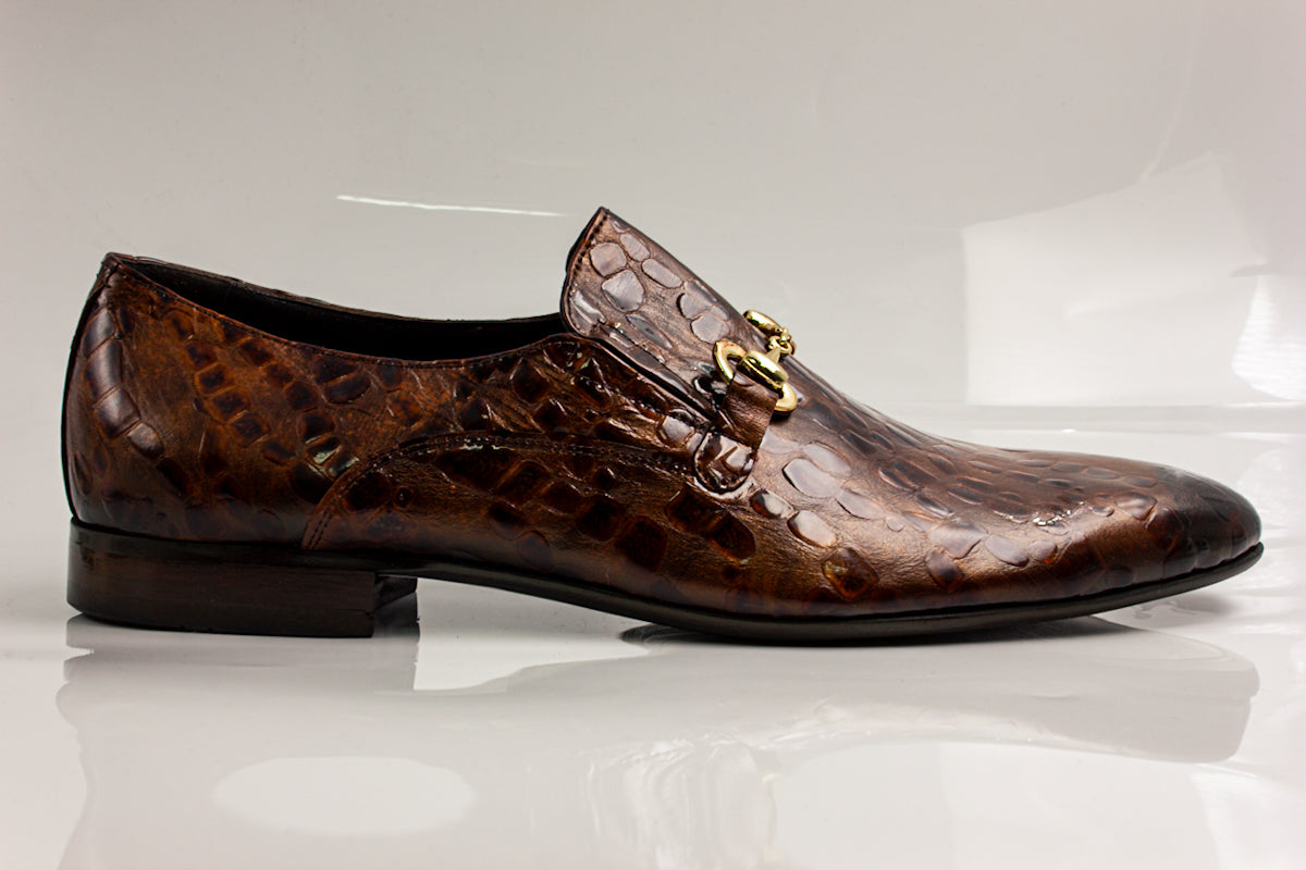 Brown Tear Buckle Shoes