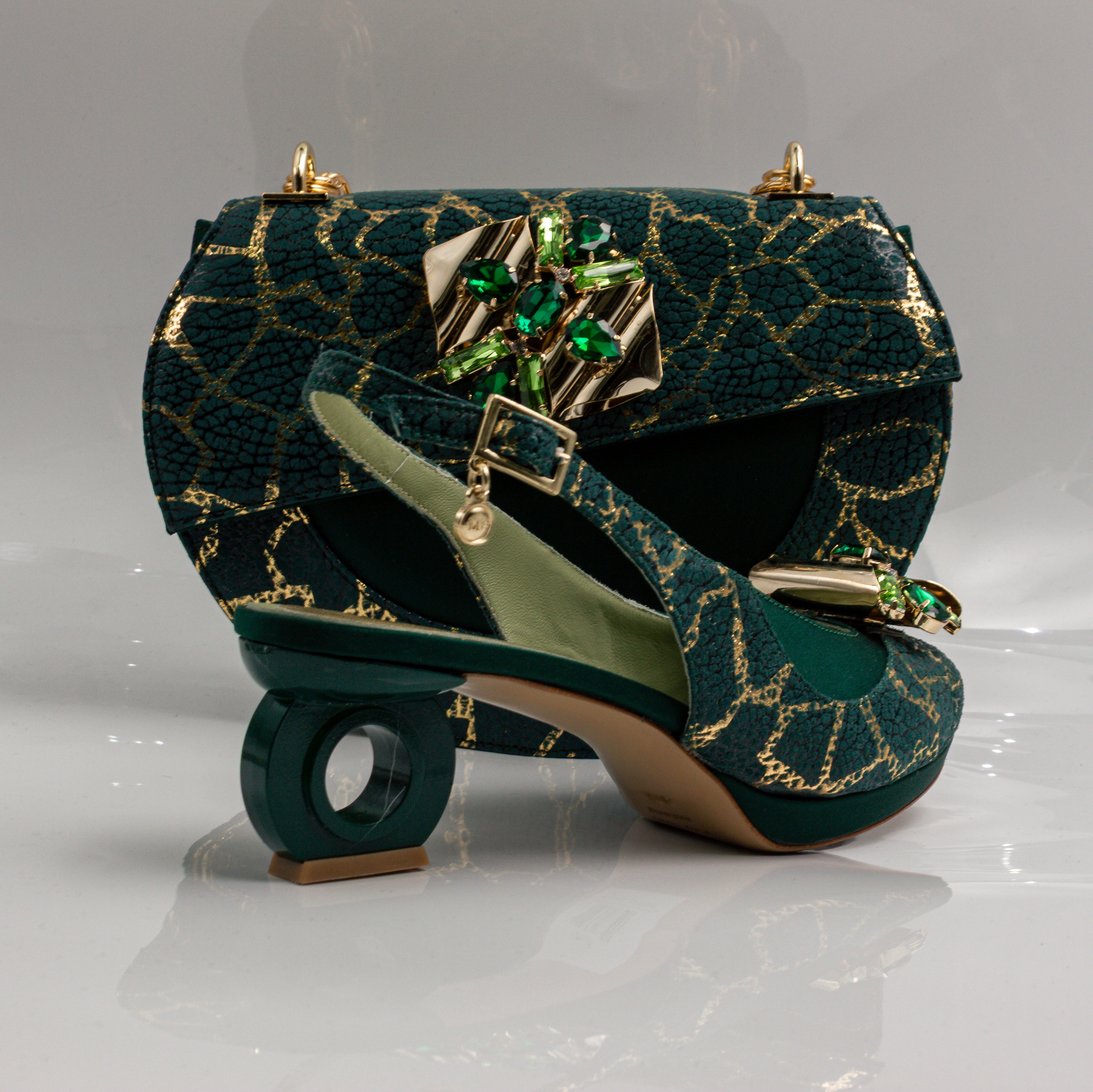 Emerald Green Crackle Ornate Heel Set