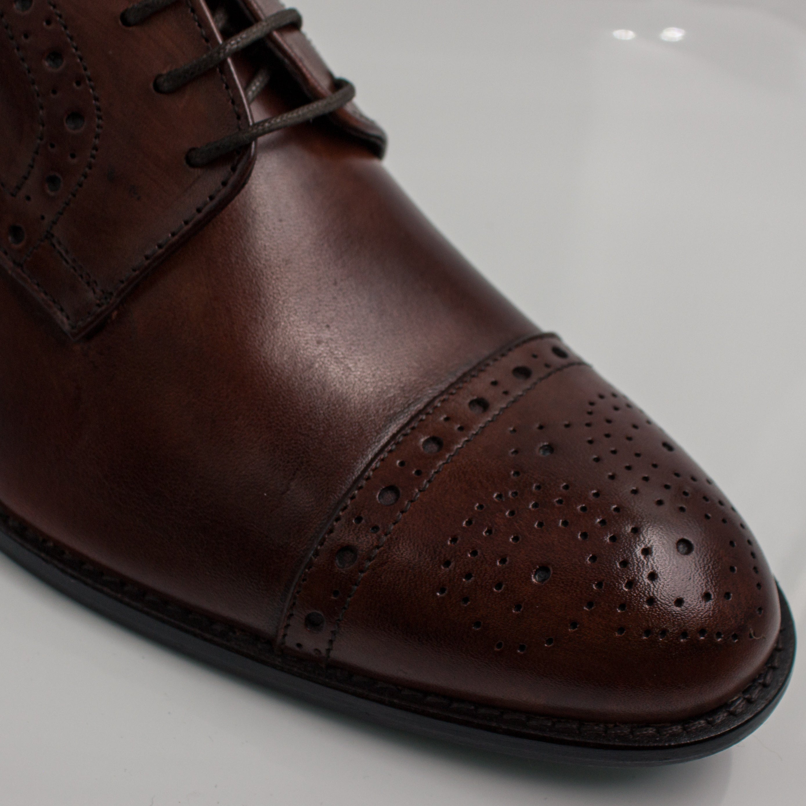 Brown Brogue Cap-Toe Derby Office Shoes