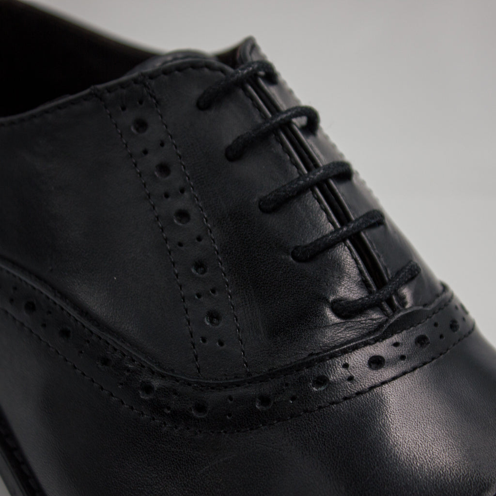 Black Brogue Cap-Toe Oxfords Office Shoes