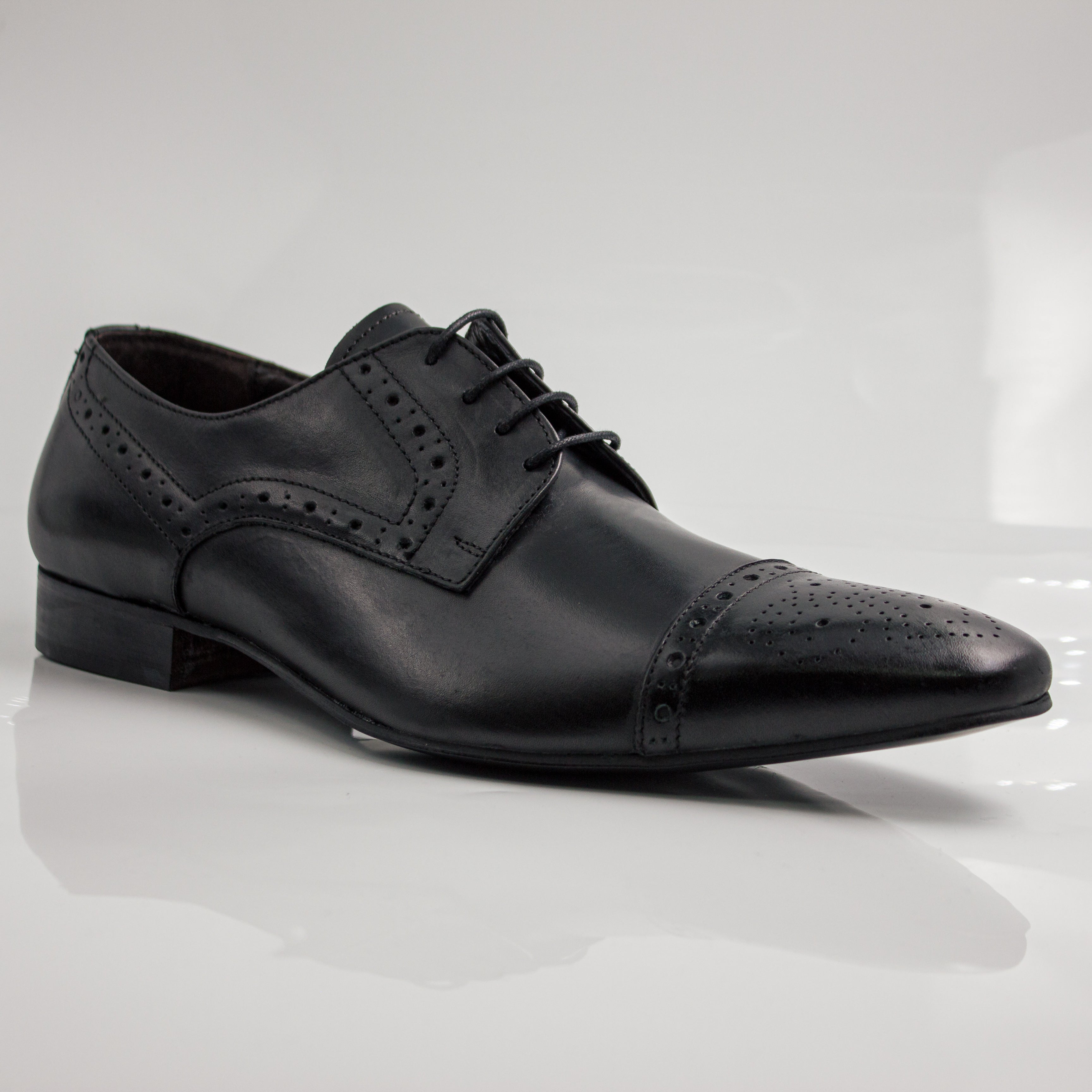 Black Brogue Pointed Cap-Toe Derby Office Shoes (Single Sole)