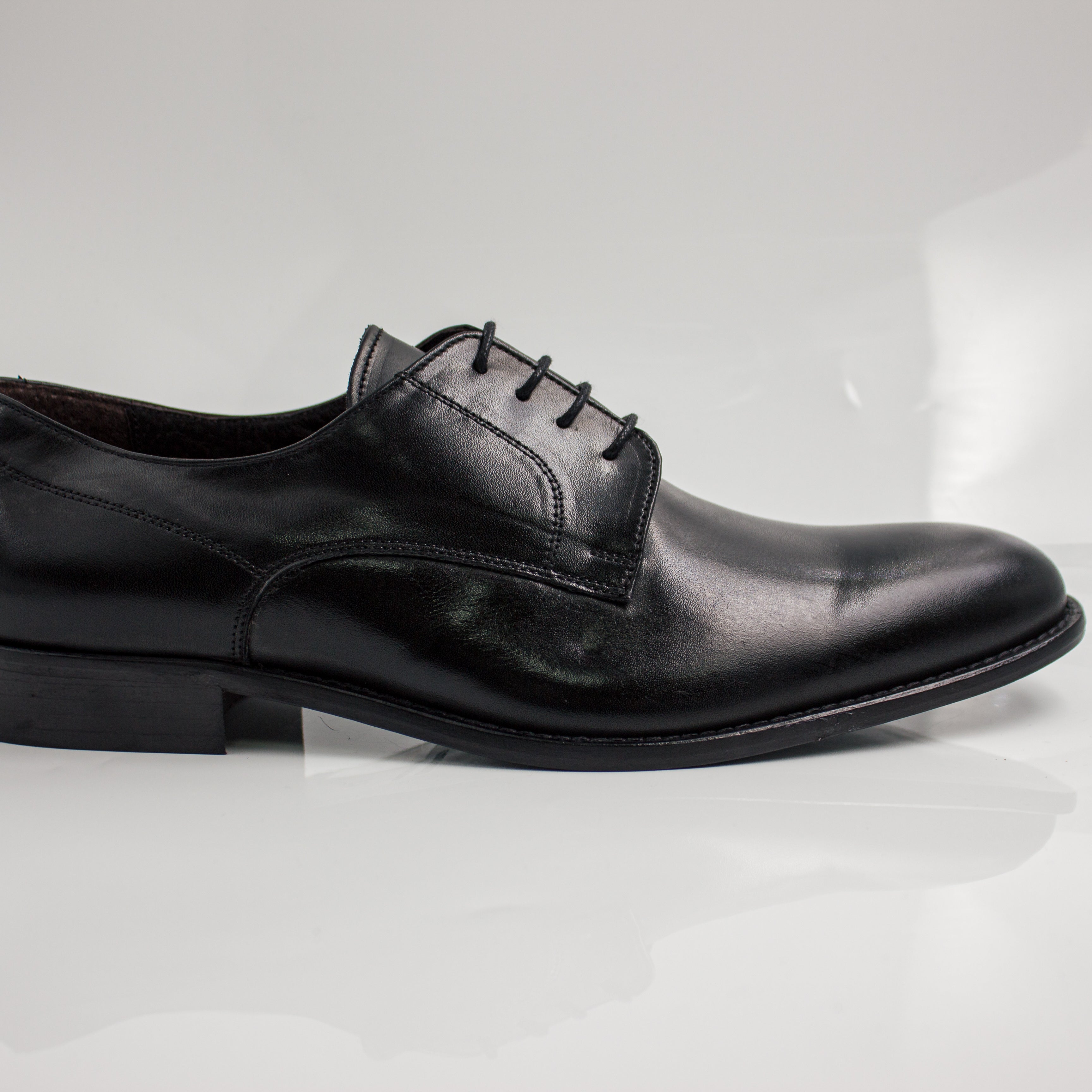 Black Derby Plain Office Shoes