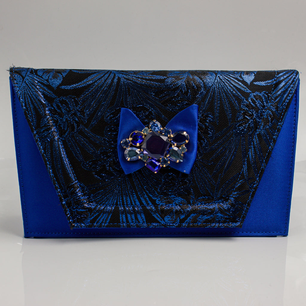 Royal Blue Leaf Low Set