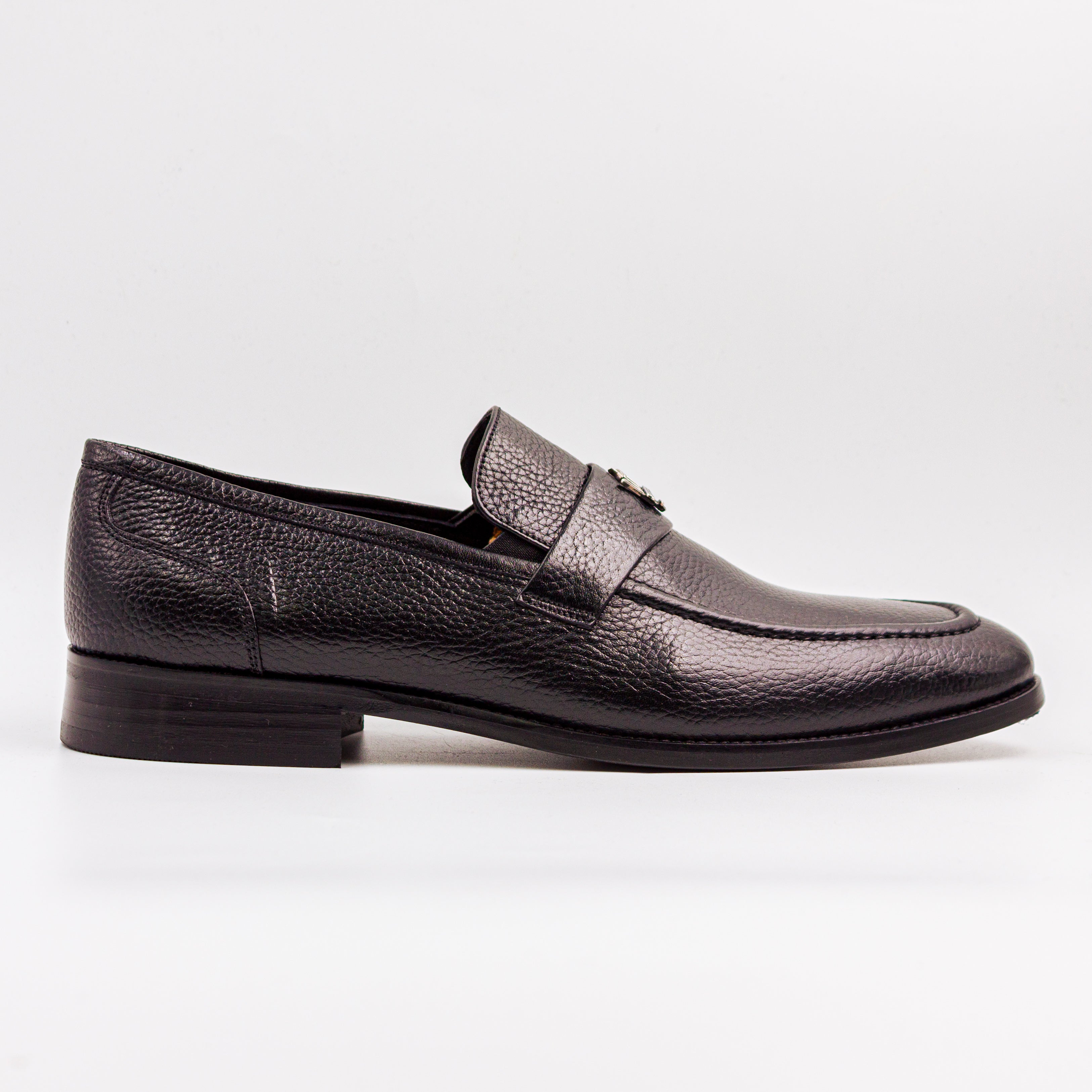 Black Sterling Pebble Bit Loafer