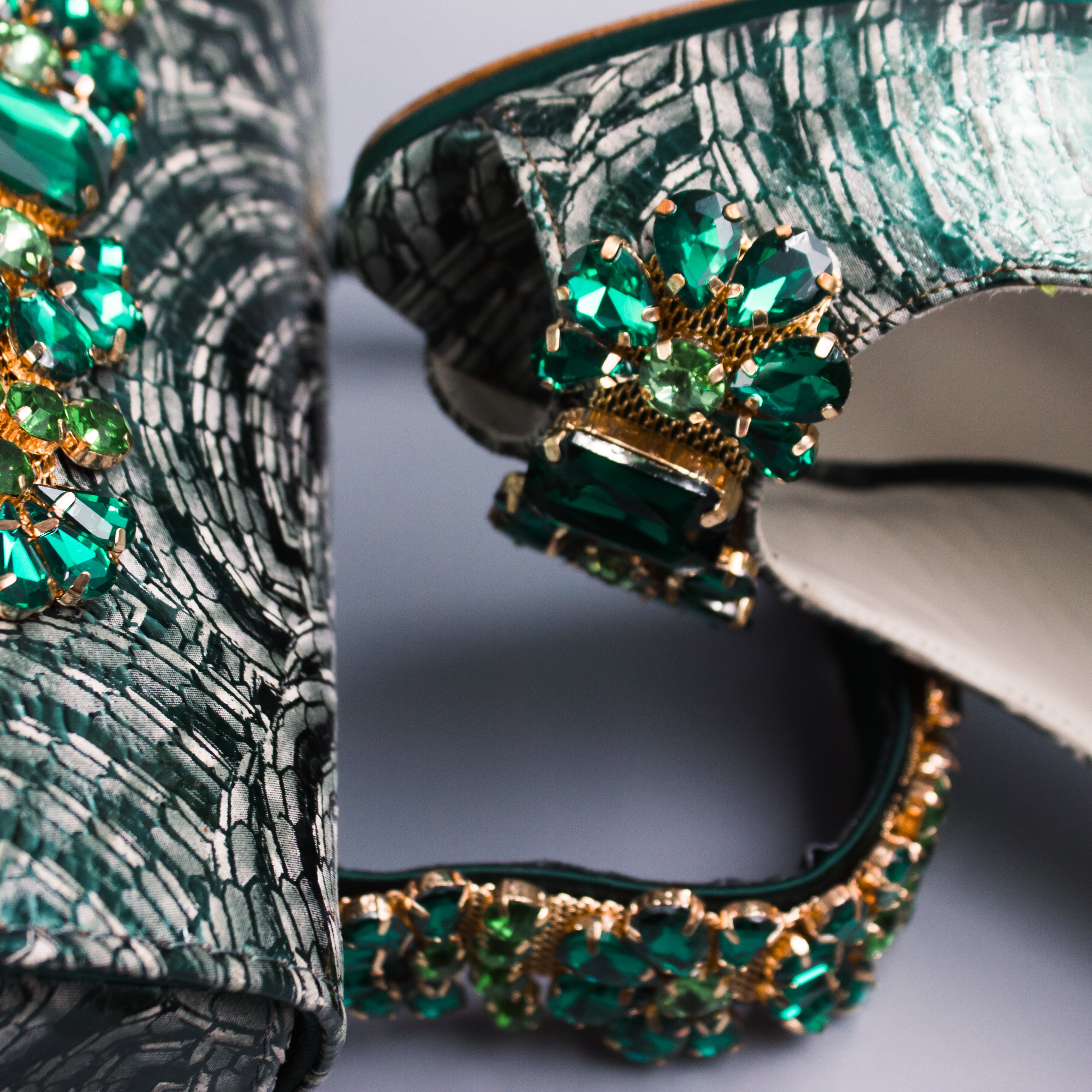 Emerald Marbled-Lace Crystal Set