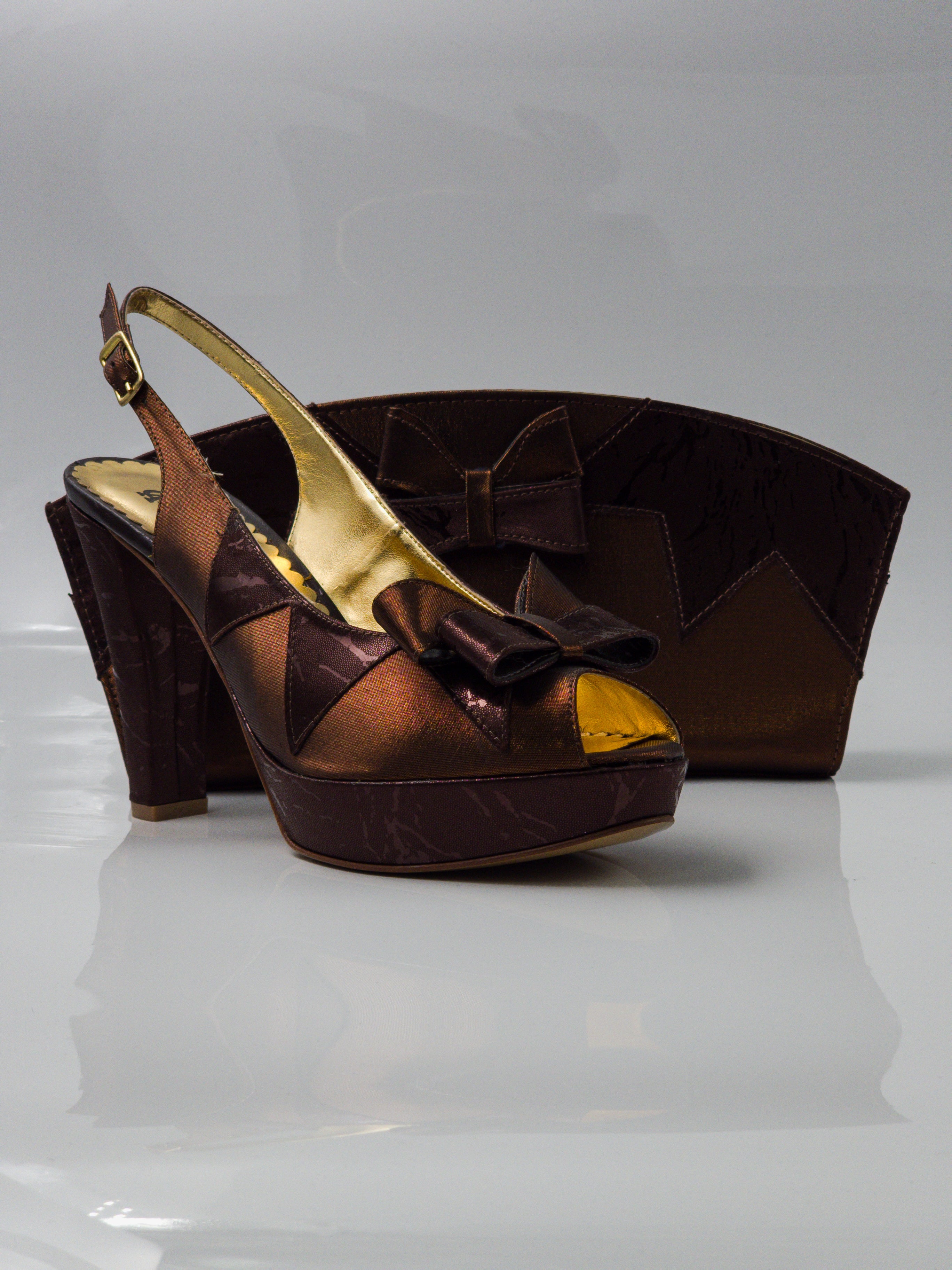 Chocolate Brown Ribbon Double Platform Set