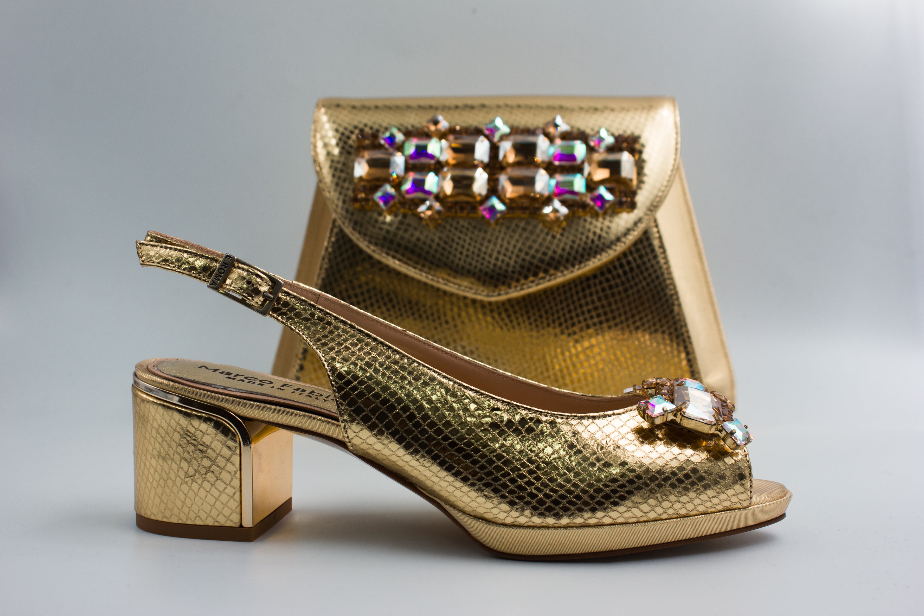 Gold Iridescent Metallic Scaled Set