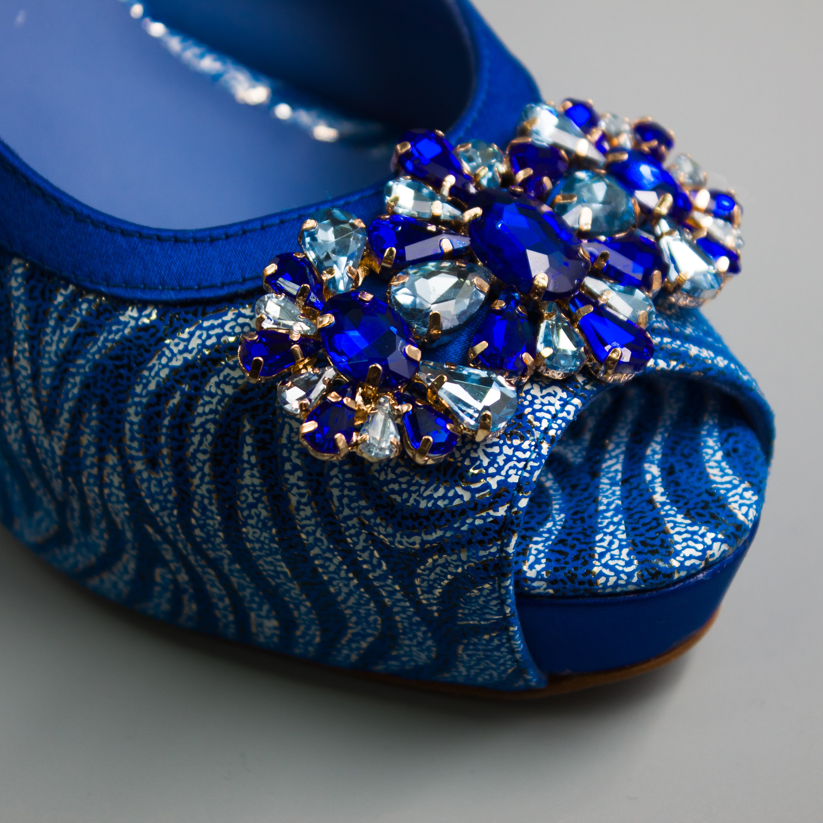Cobalt Blue Zebra-Wave Sapphire Set