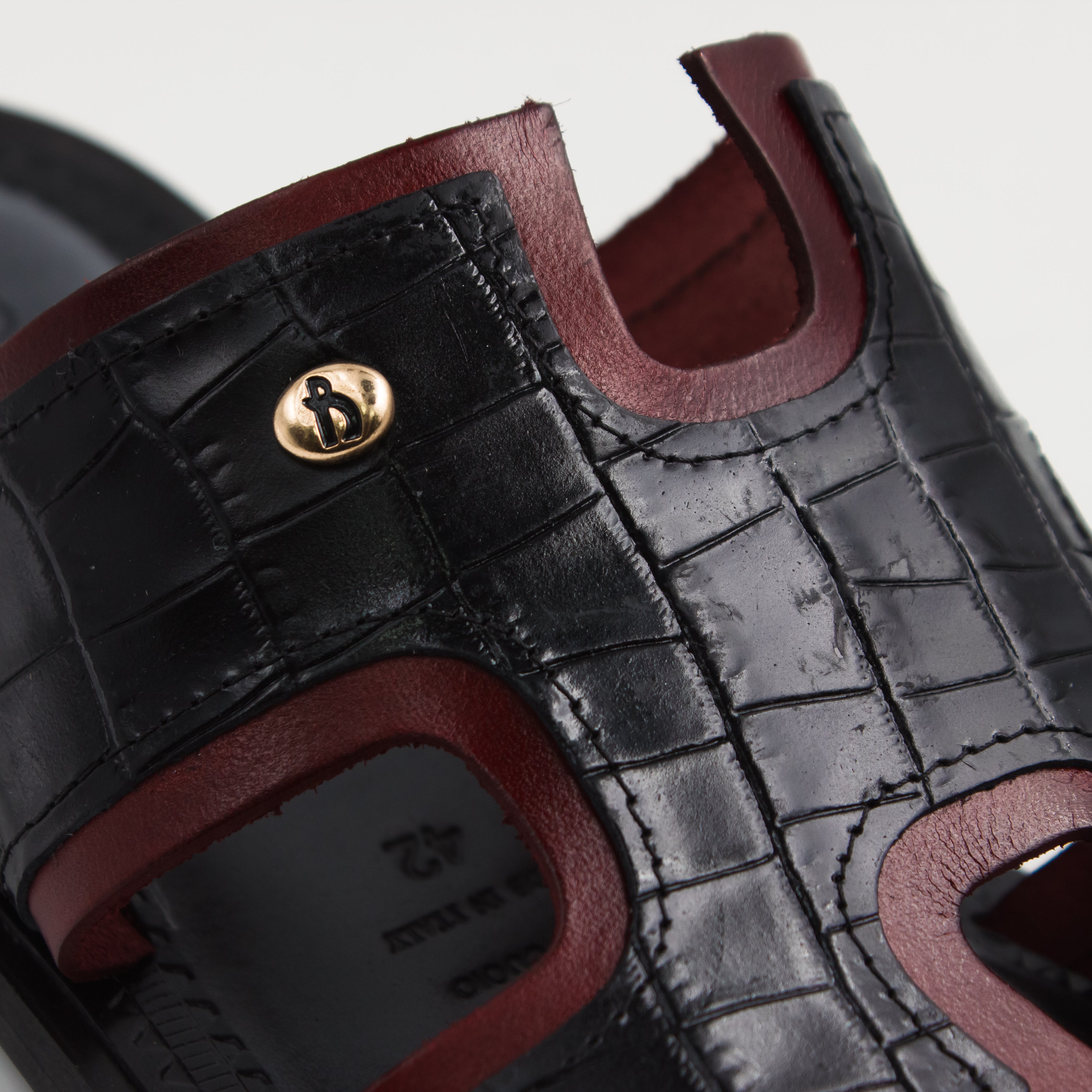 Black/Burgundy H Croc Embossed Slide
