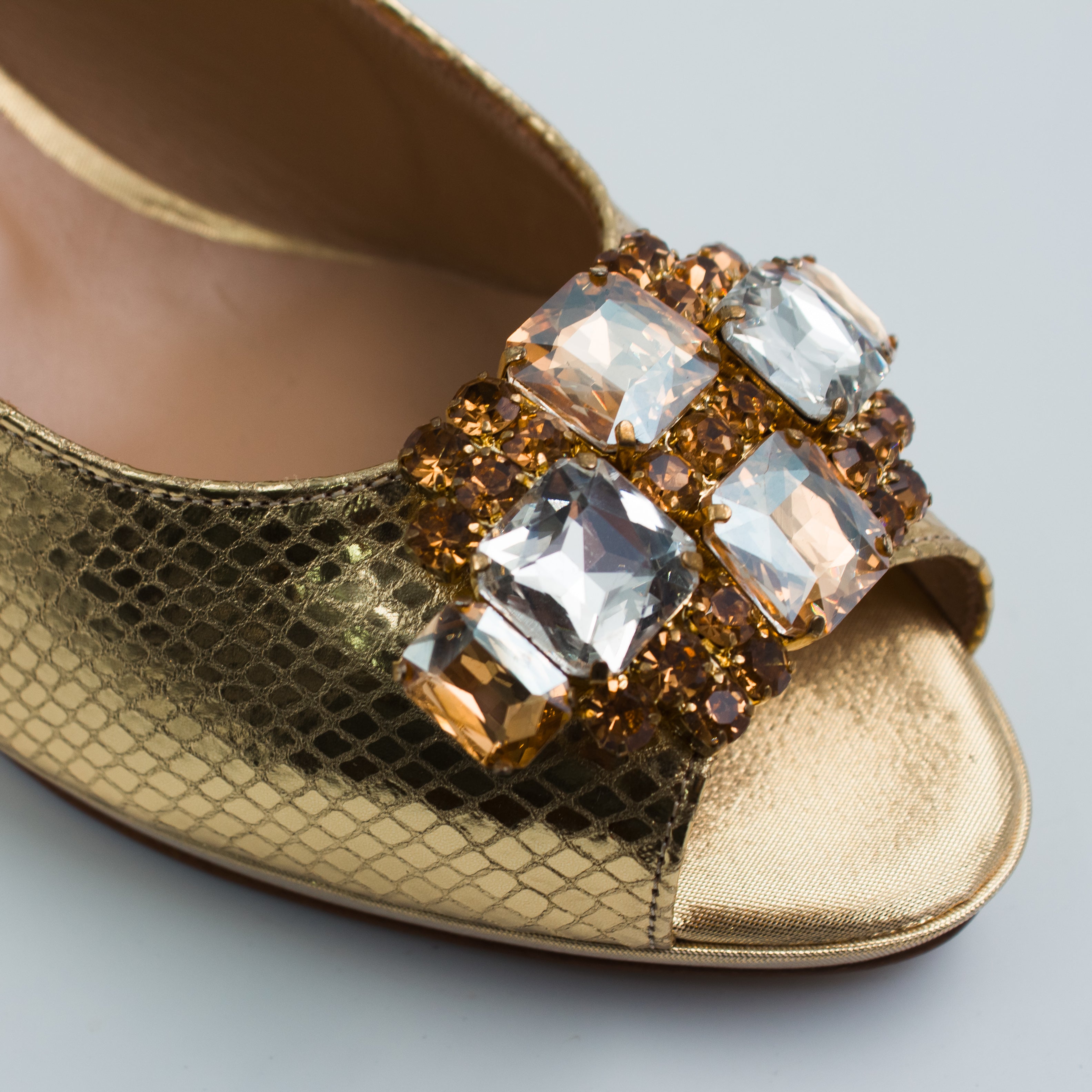 Gold Crystal Metallic Scaled Set