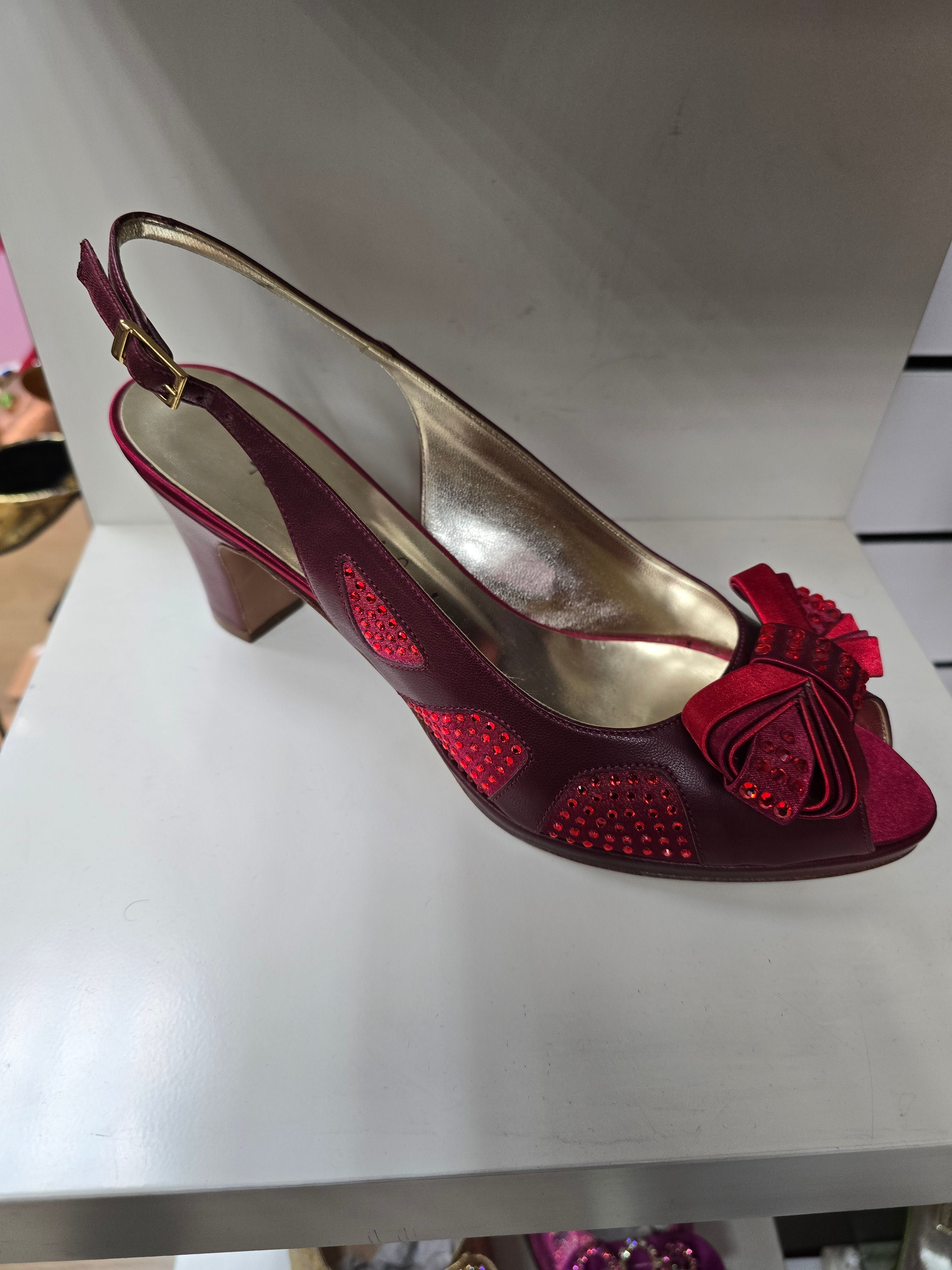 Burgundy Wine Bow Set - Italian Shoe and Bag Set - Classic Shoes London