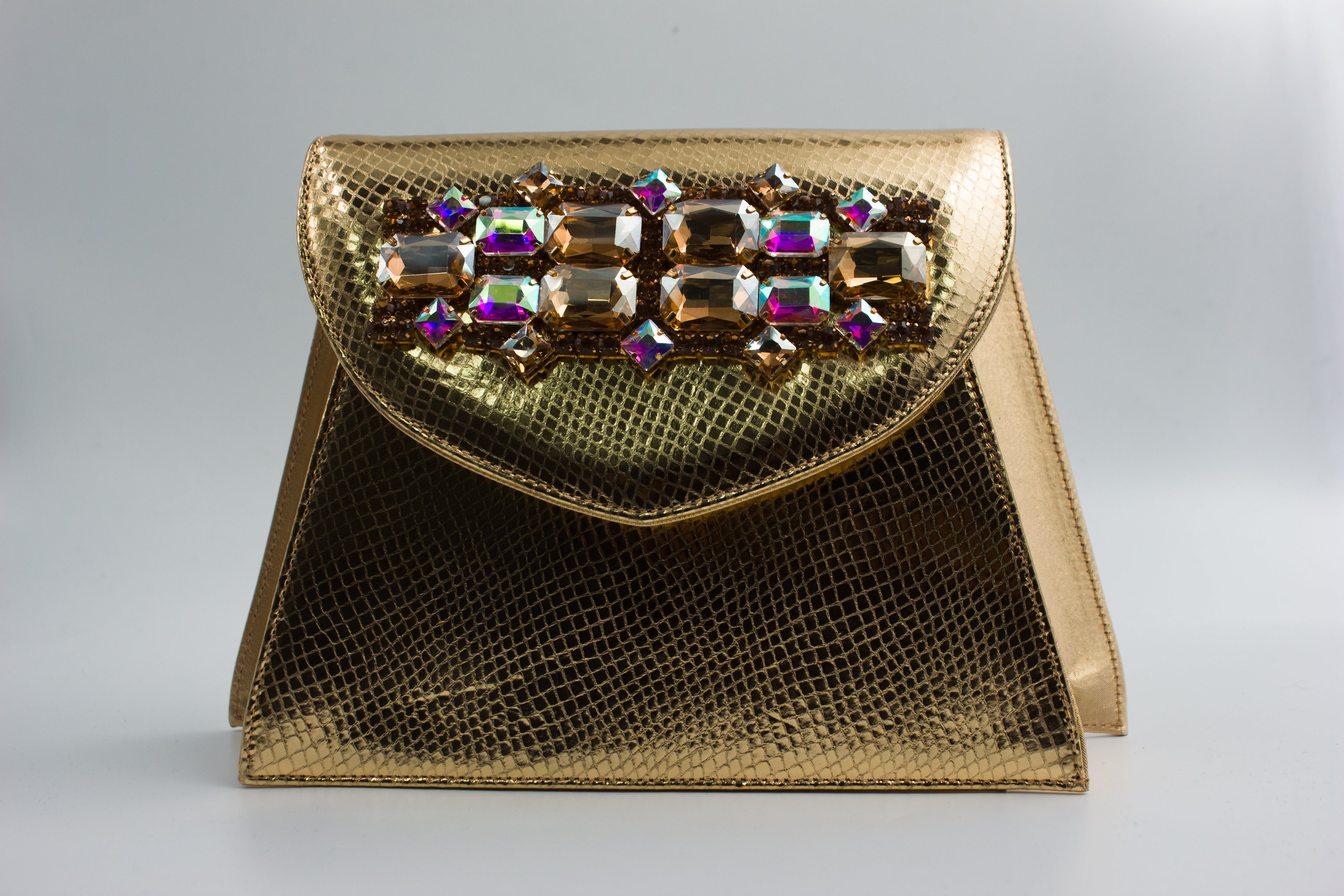 Gold Iridescent Metallic Scaled Set