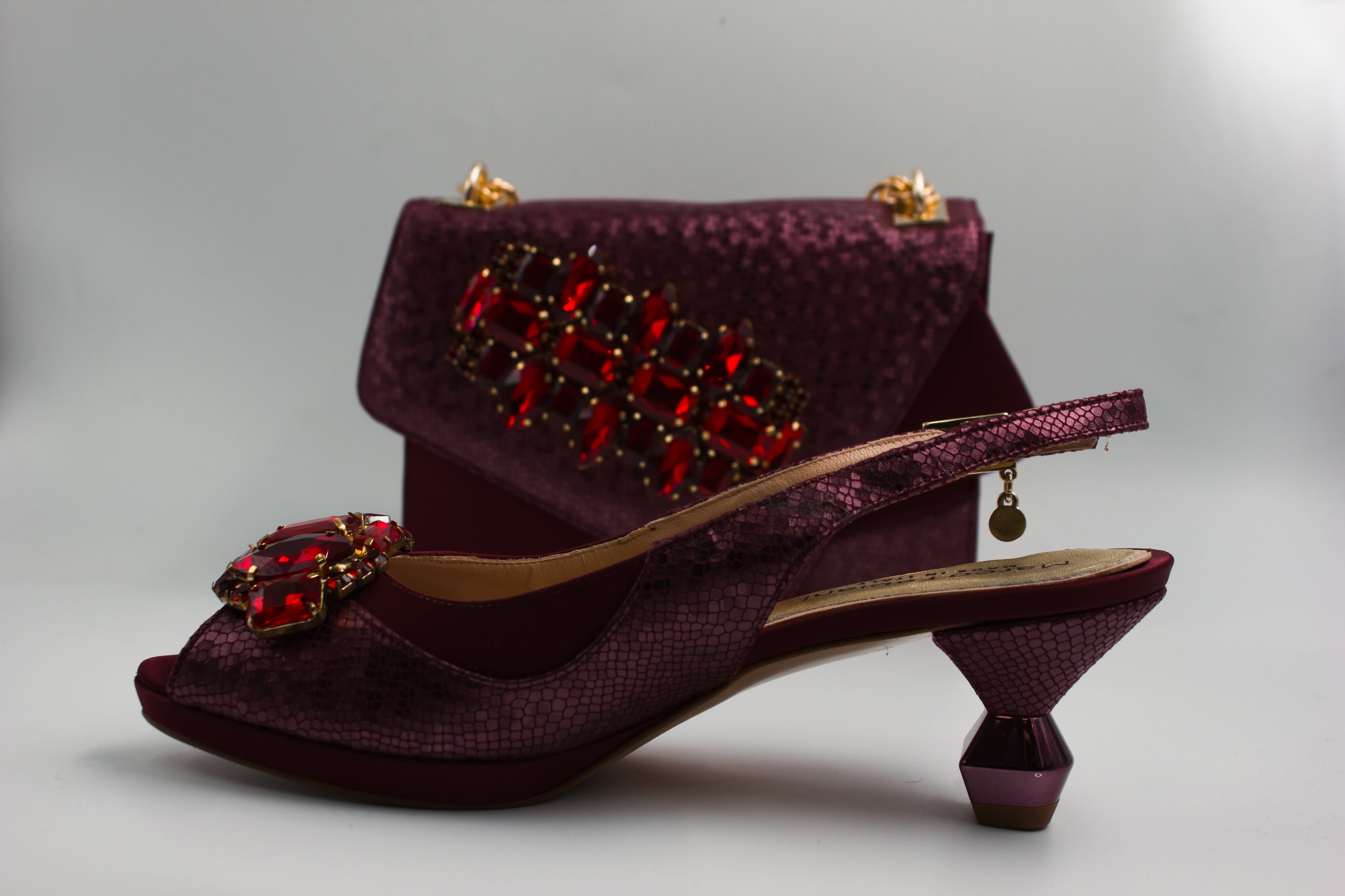 Burgundy Scaled Set