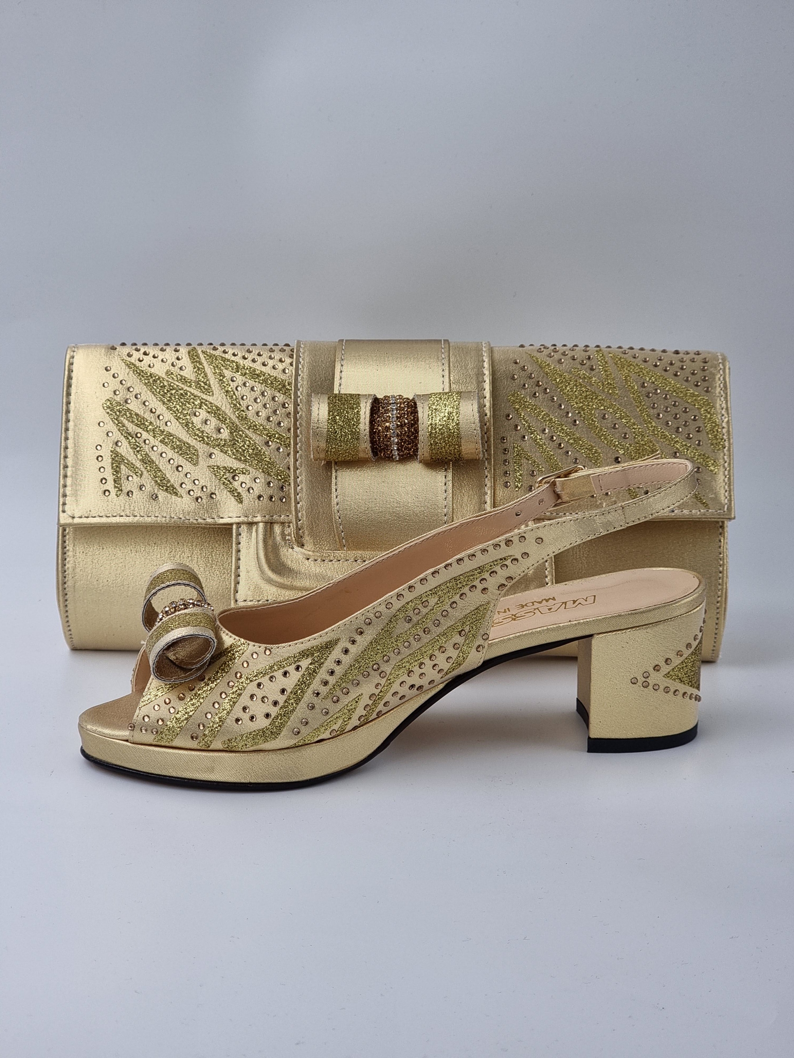 GOLD GLITTER LOW - Classic Shoes London